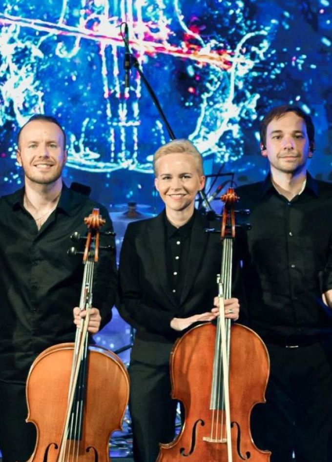 Renaissance Cellos. Мировые рок-хиты на виолончелях