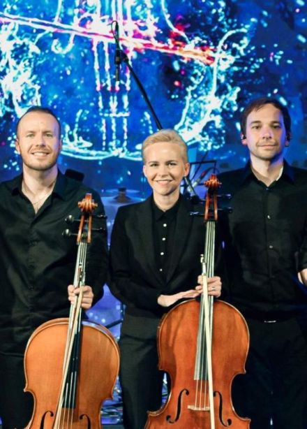 Renaissance Cellos. Мировые рок-хиты на виолончелях