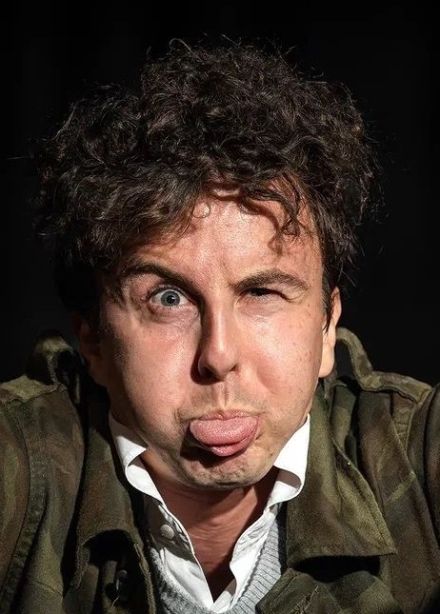 Раде Костич. Чаплин. Моя война