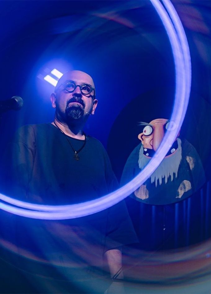 Спектакль «Синий пуп»