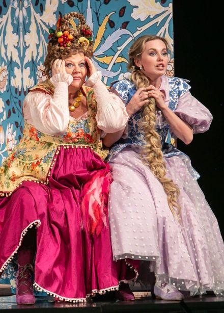 Спектакль «Не в свои сани не садись», Рыбинск