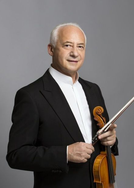 Владимир Спиваков и оркестр «Виртуозы Москвы»