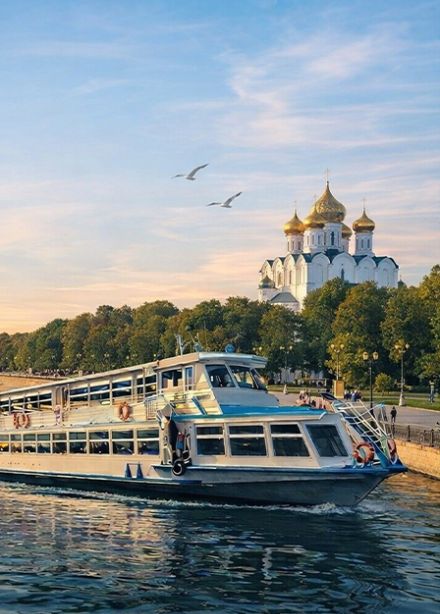 Речная прогулка по Волге