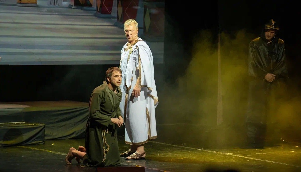 брянск театр драмы спектакли. в. опера евгений онегин. гоголя - малый театр. опера евгений онегин 1878.